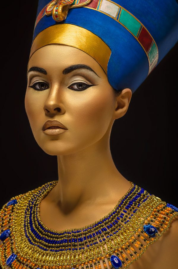 Beauty shot in Egyptian style | Barr Aesthetics