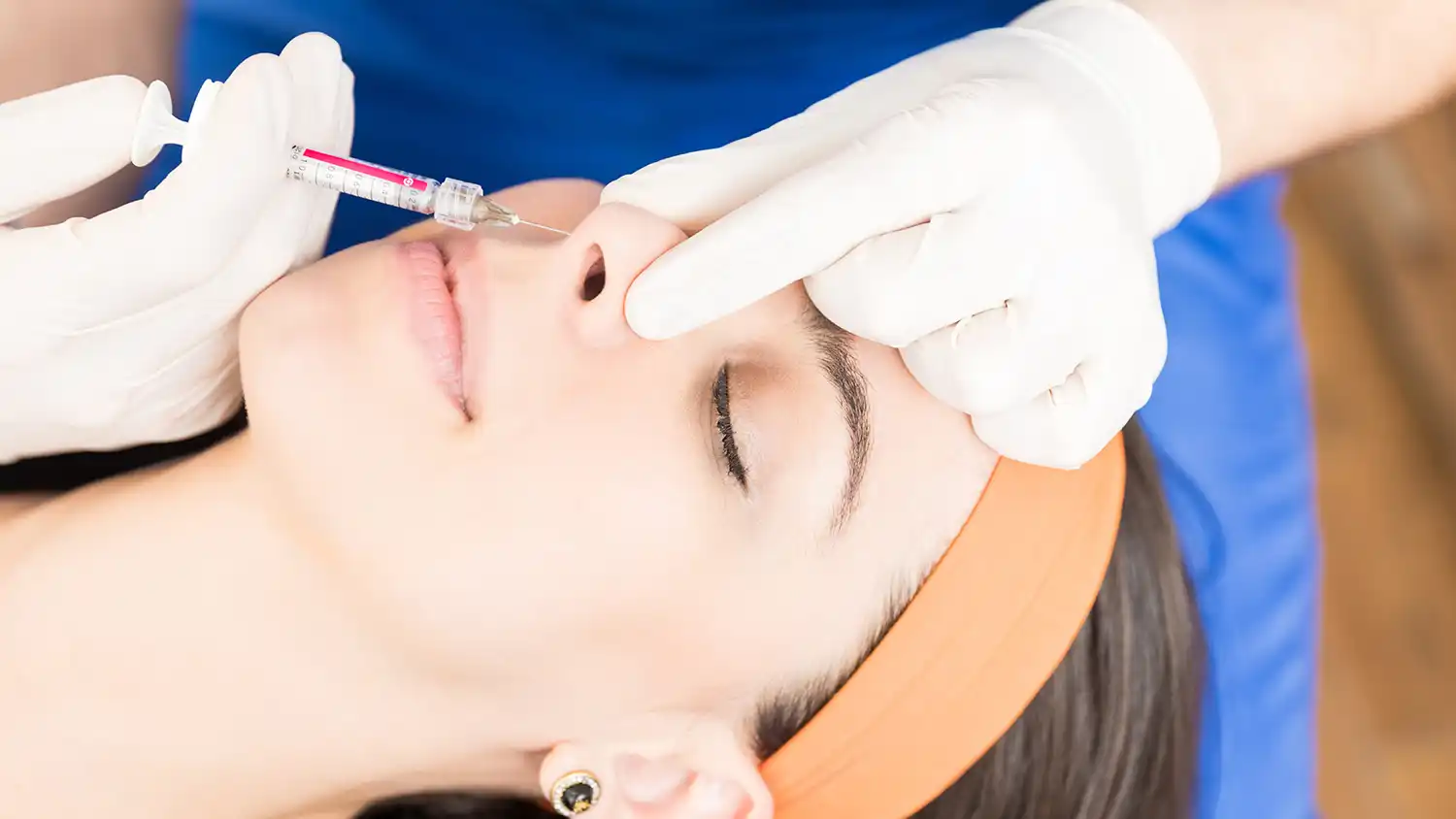Cosmetic Procedure For Non-Surgical Rhinoplasty